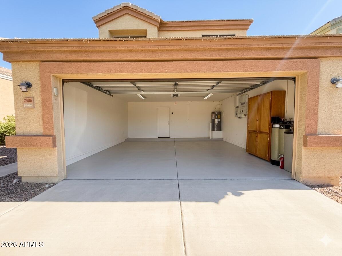 2406 W TANNER RANCH Road