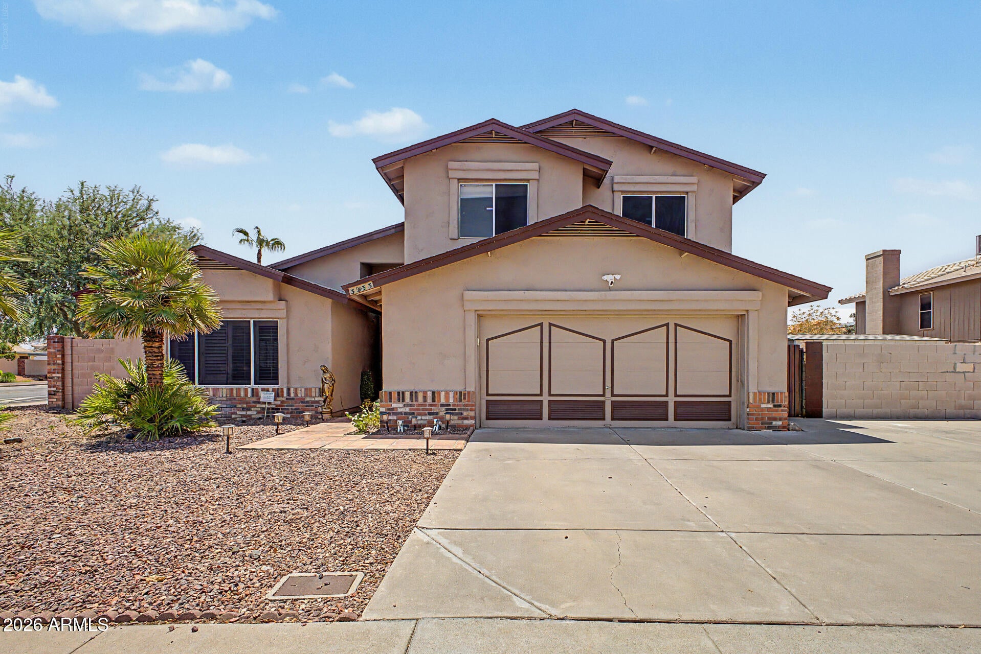 3933 W SAGUARO PARK Lane