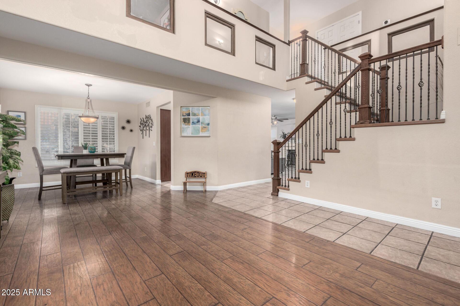 1540 W ORCHID Lane