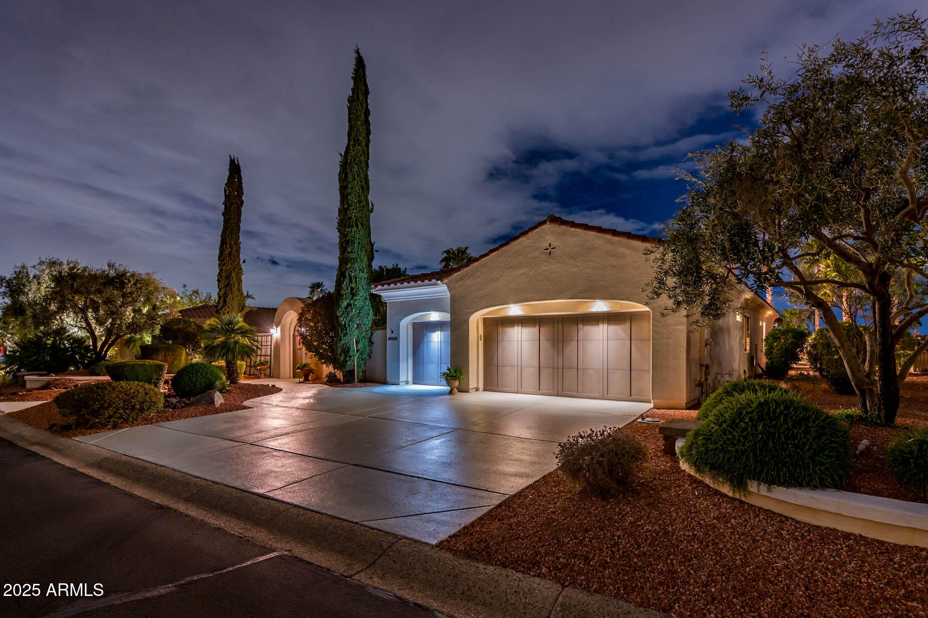 13221 W RINCON Drive