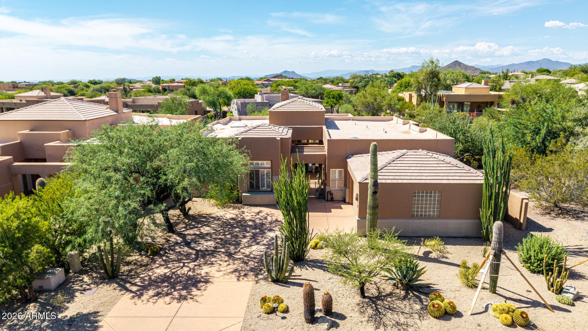 11156 E DALE Lane