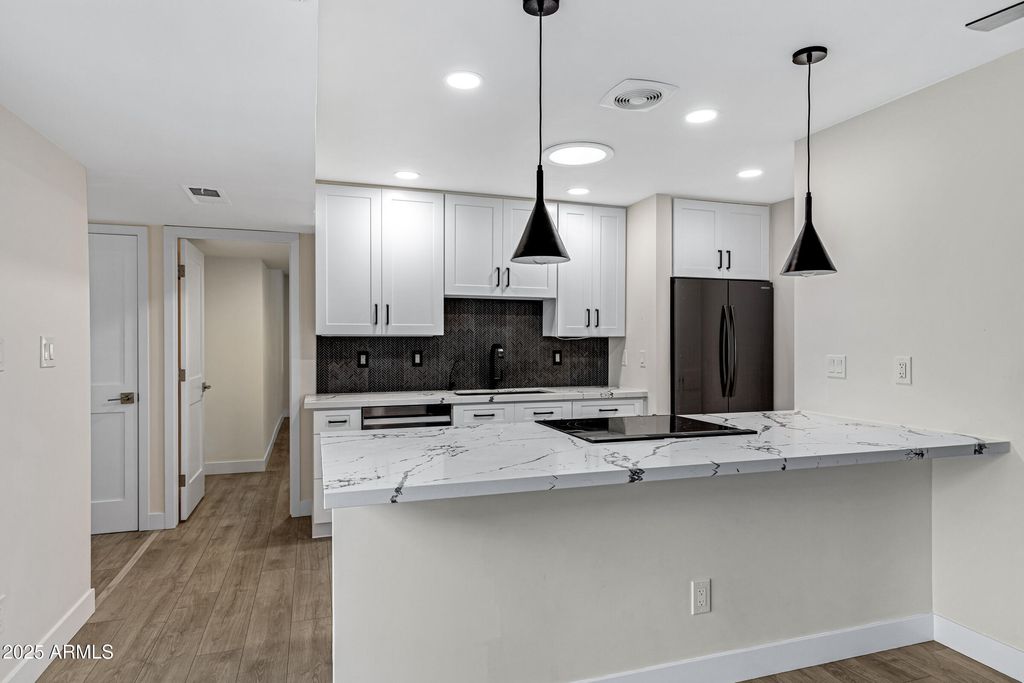 Photo of 1627 E Newport Drive, Tempe, AZ 85282 (MLS # 6949058)