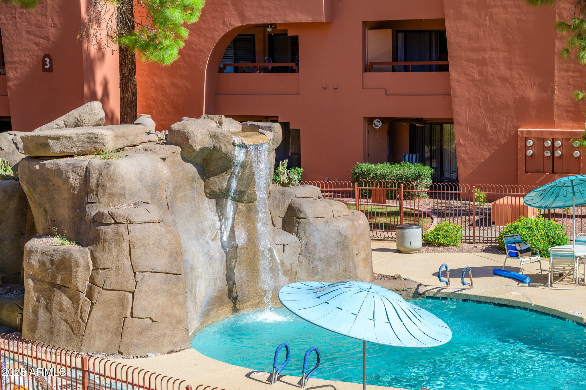 12222 N PARADISE VILLAGE Parkway S 247