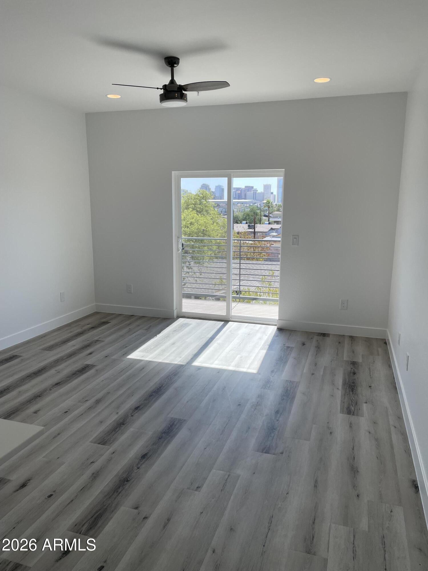 1457 E Taylor Street