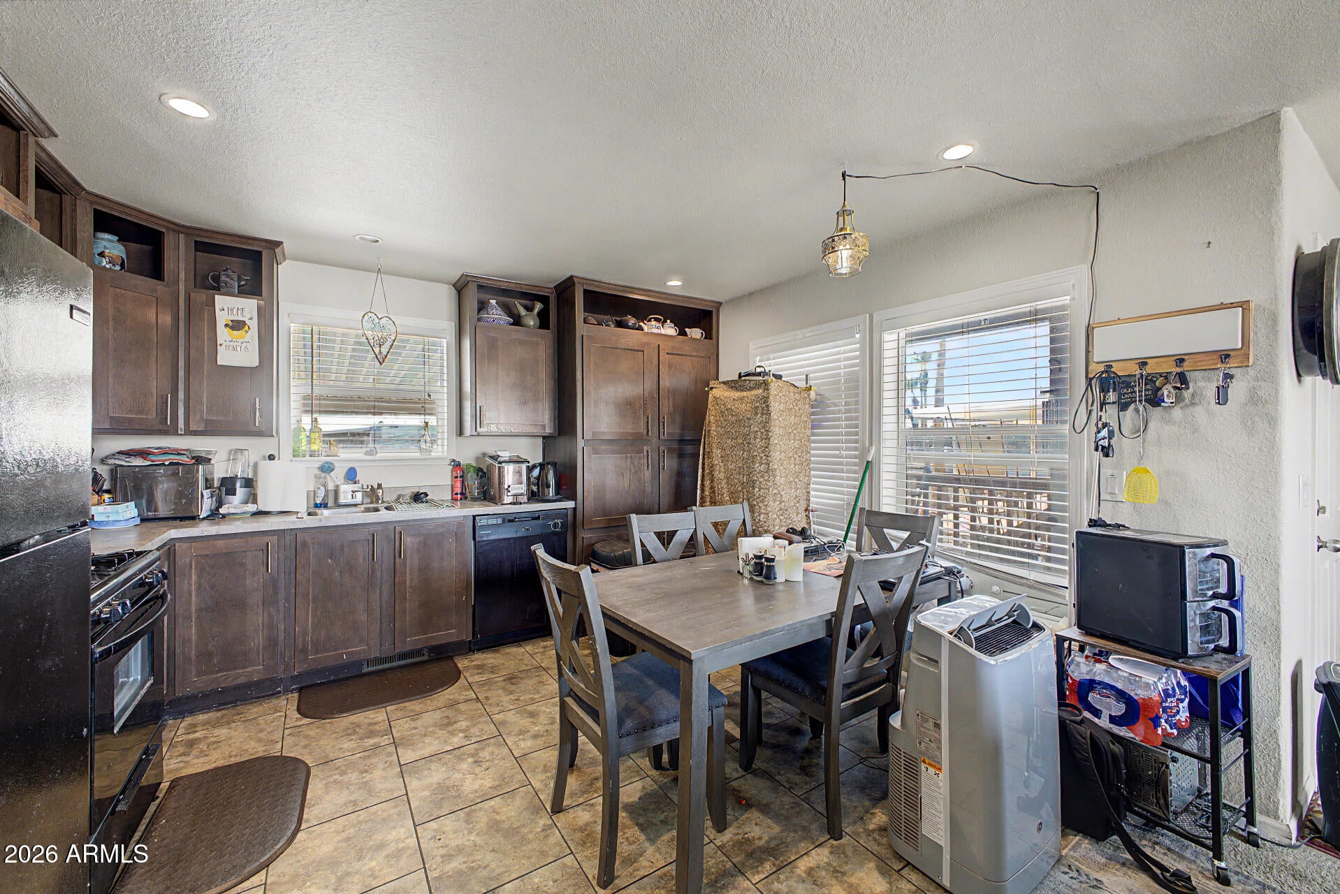 7807 E MAIN Street H-25