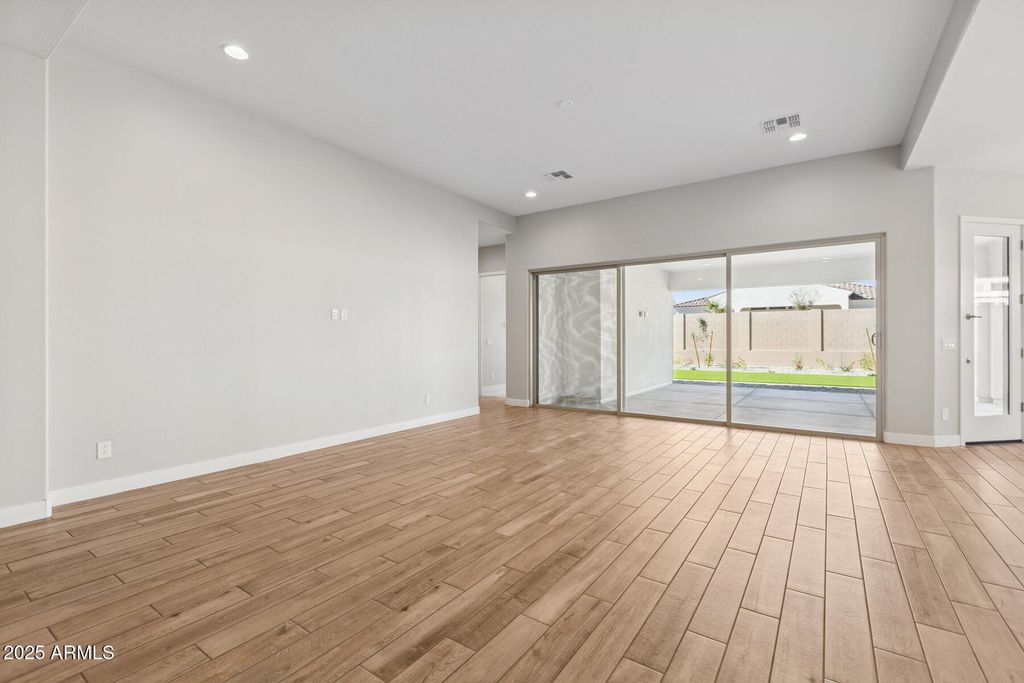 Photo of 6854 N 190th Avenue, Waddell, AZ 85355 (MLS # 6921819)