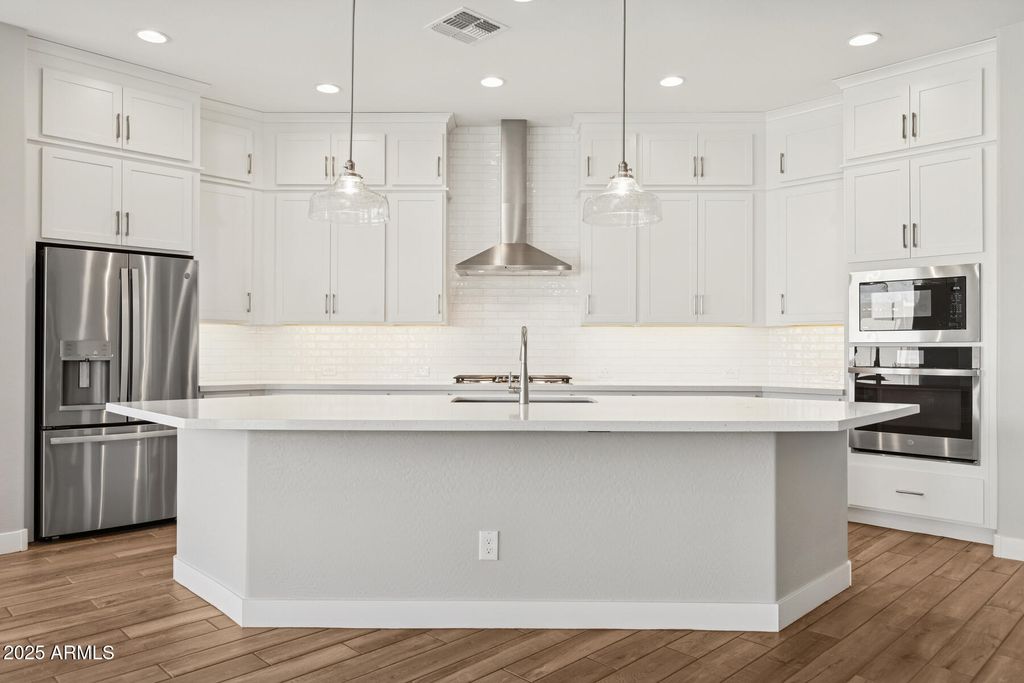 Photo of 6854 N 190th Avenue, Waddell, AZ 85355 (MLS # 6921819)