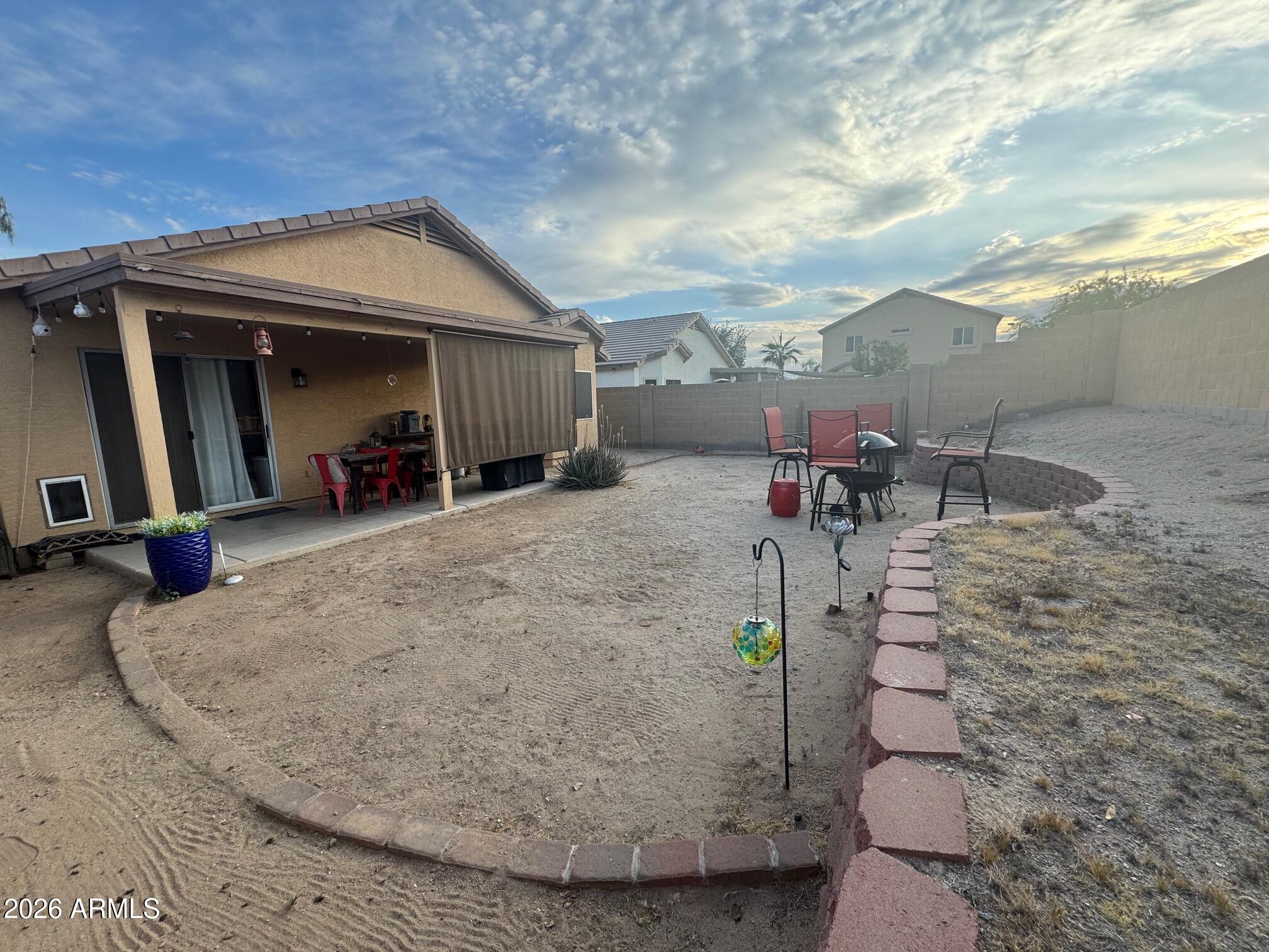 22626 W YAVAPAI Street