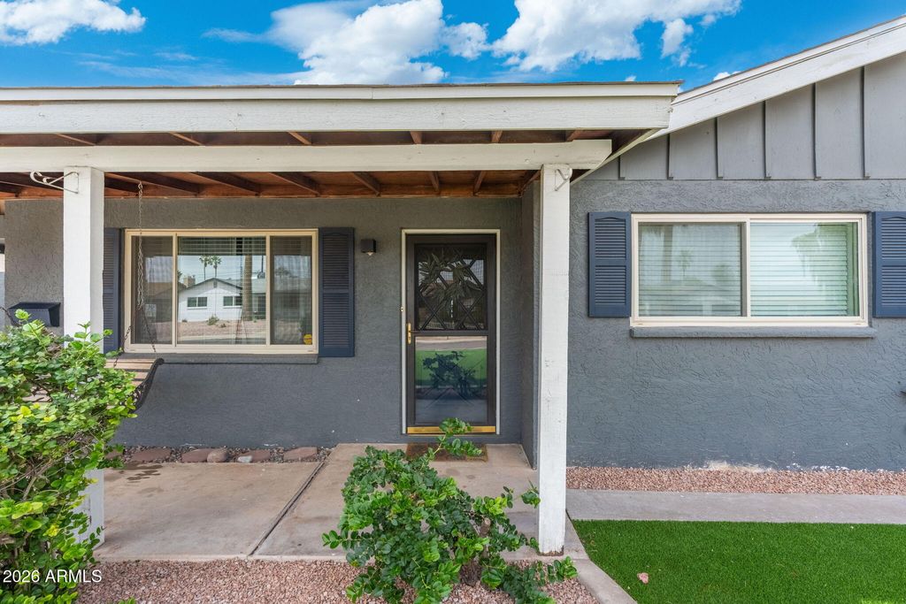 Photo of 133 E Pierce Street, Tempe, AZ 85288 (MLS # 7014289)