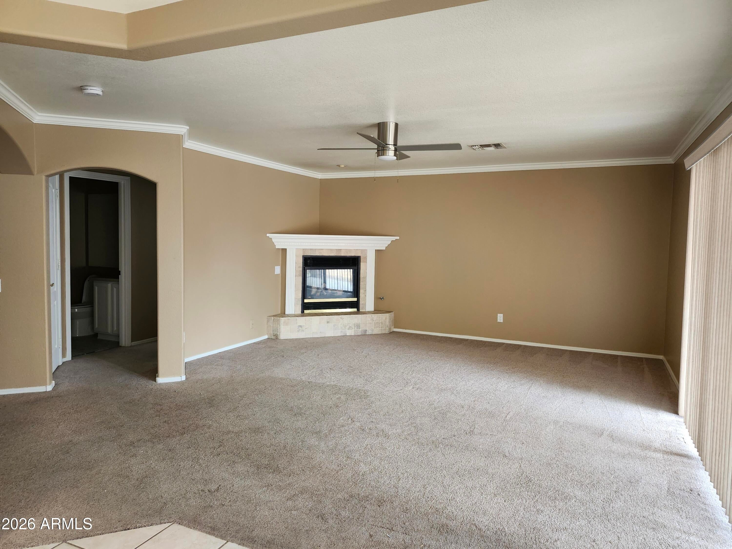6652 W ROSE GARDEN Lane