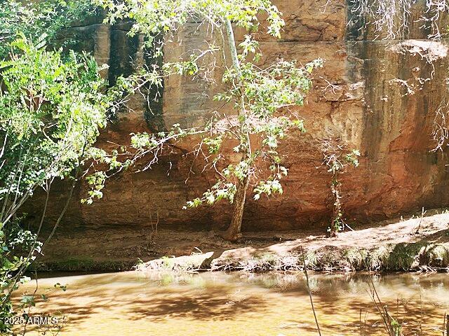 2137 N FLOWING SPRINGS Road