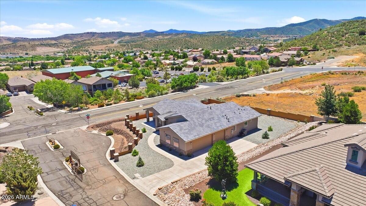 395 ZACHARY Drive