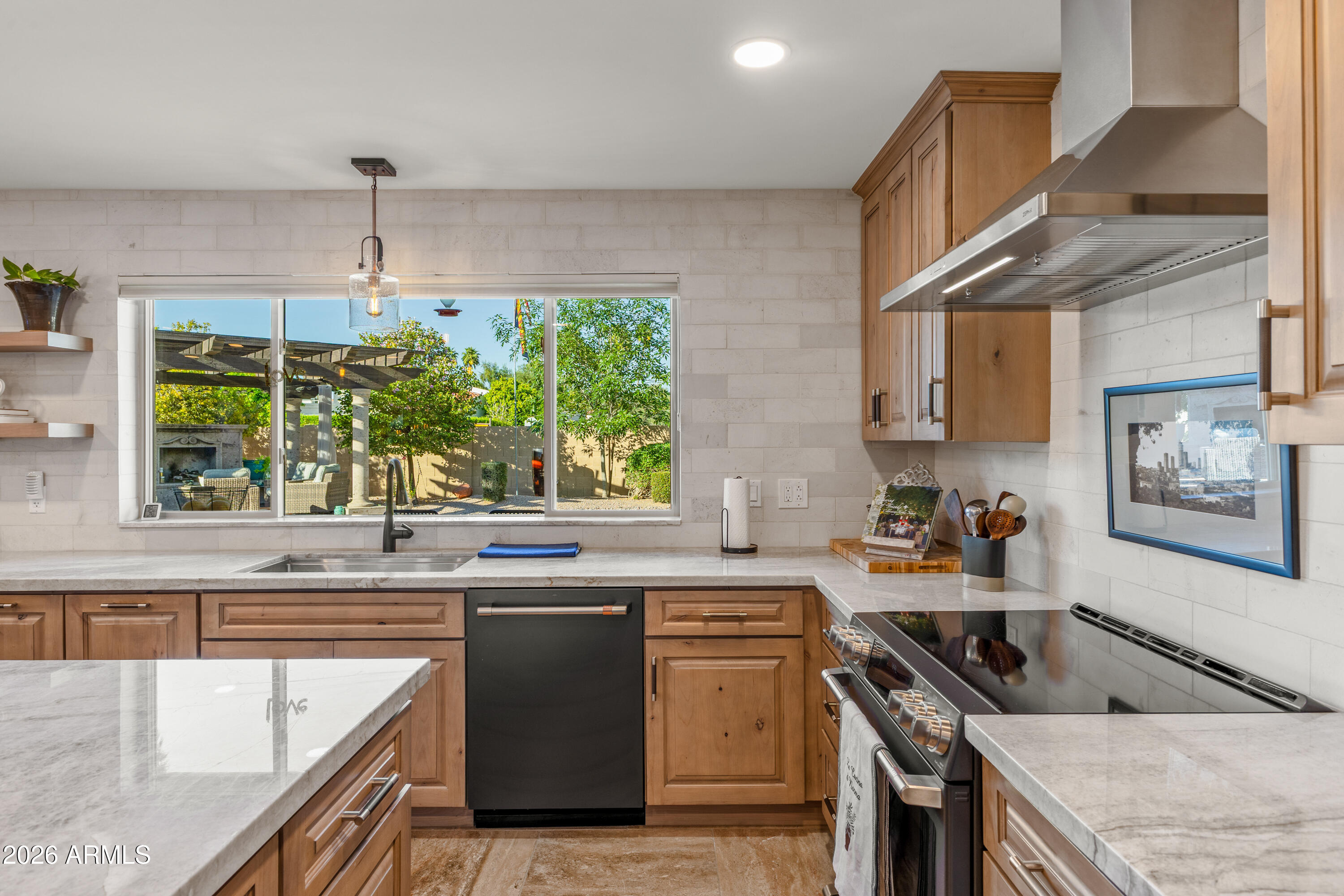 8620 E SAN MARCOS Drive