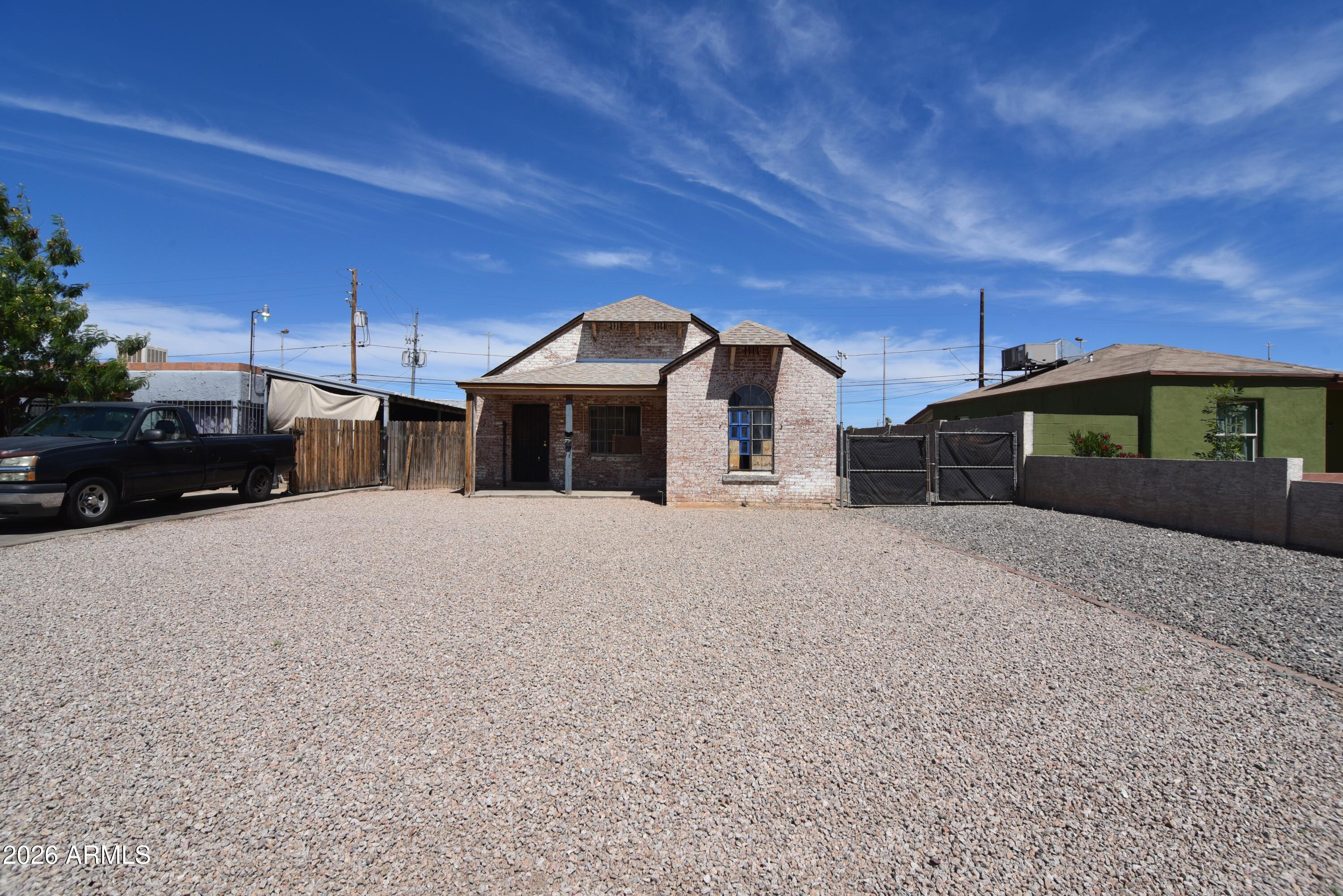 1912 W MONTE VISTA Road