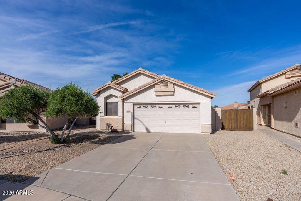 Photo of 8746 W Lisbon Lane, Peoria, AZ 85381 (MLS # 6985677)