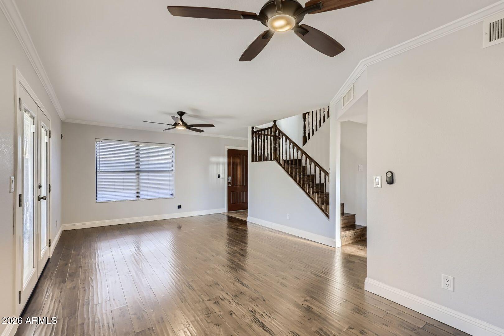 8834 W WILLOWBROOK Drive