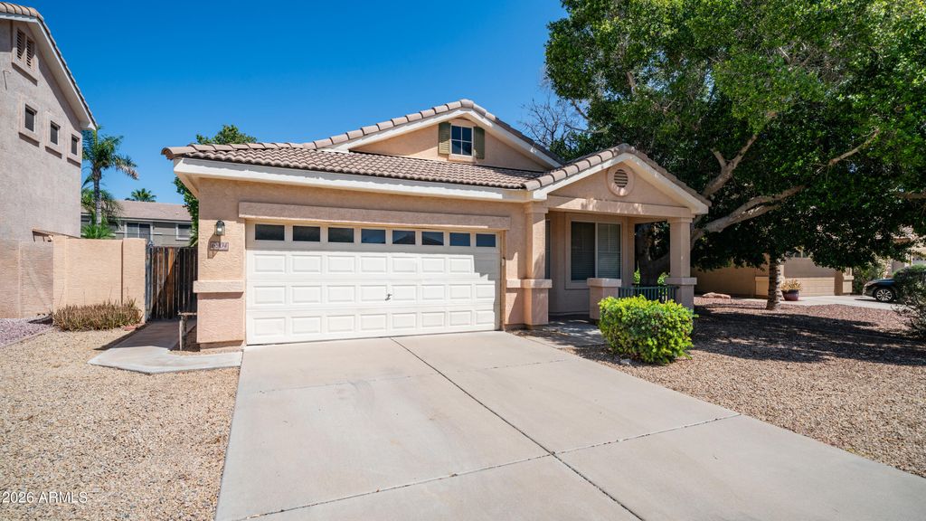 Photo of 6904 W Pontiac Drive, Glendale, AZ 85308 (MLS # 7017279)
