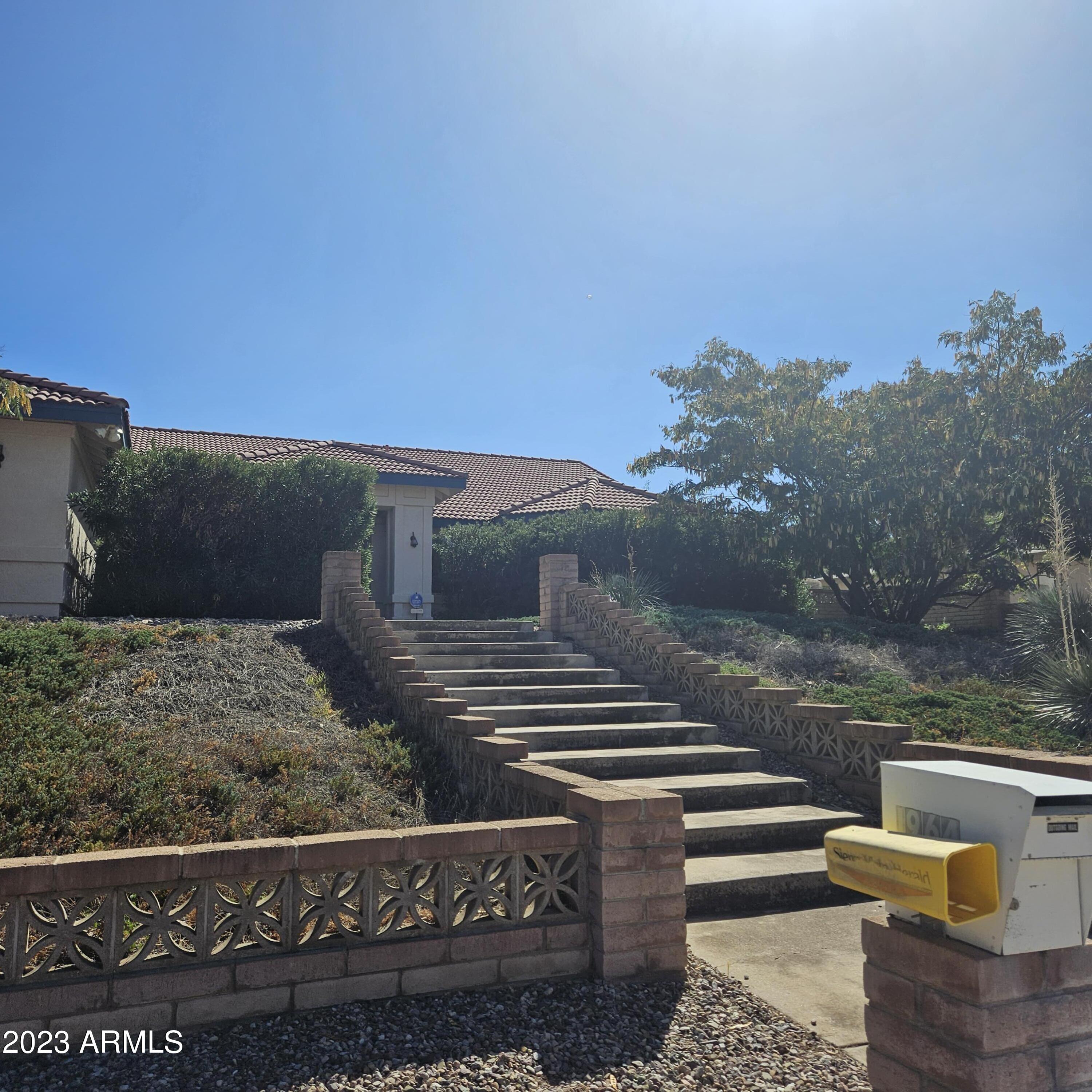 TOWN & COUNTRY ESTATES 6 - Residential