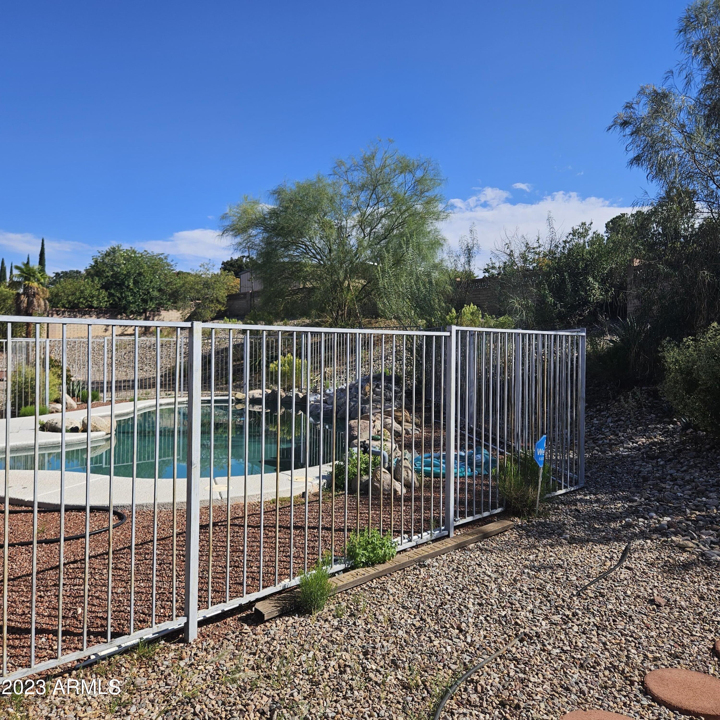 TOWN & COUNTRY ESTATES 6 - Residential