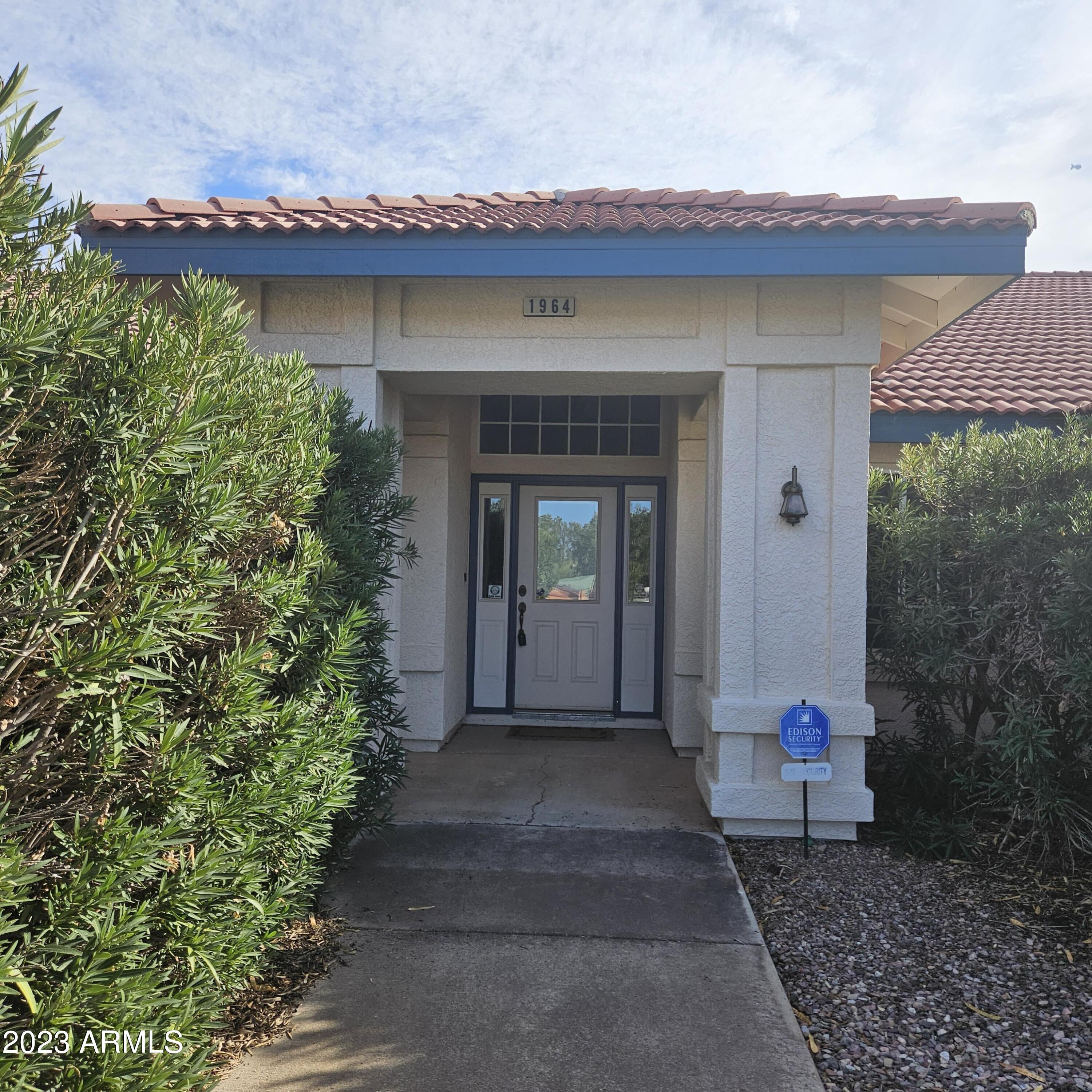 TOWN & COUNTRY ESTATES 6 - Residential