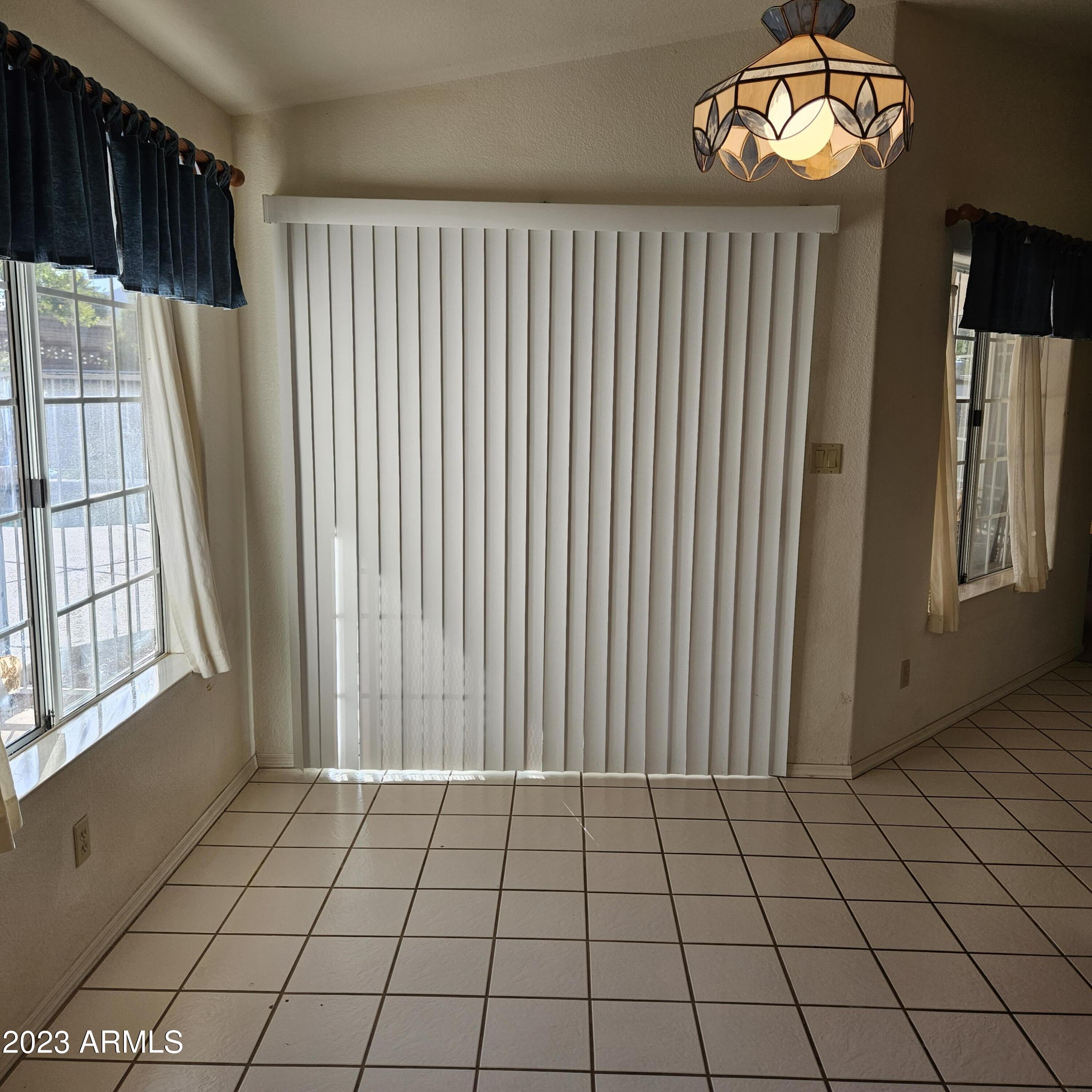 TOWN & COUNTRY ESTATES 6 - Residential