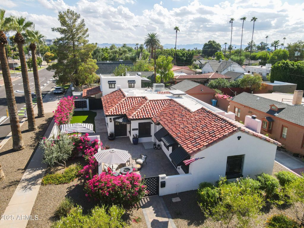 Photo of 501 W Palm Lane, Phoenix, AZ 85003 (MLS # 6917905)