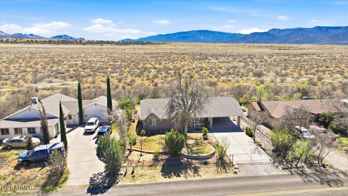 4041 E CREEK VIEW Drive