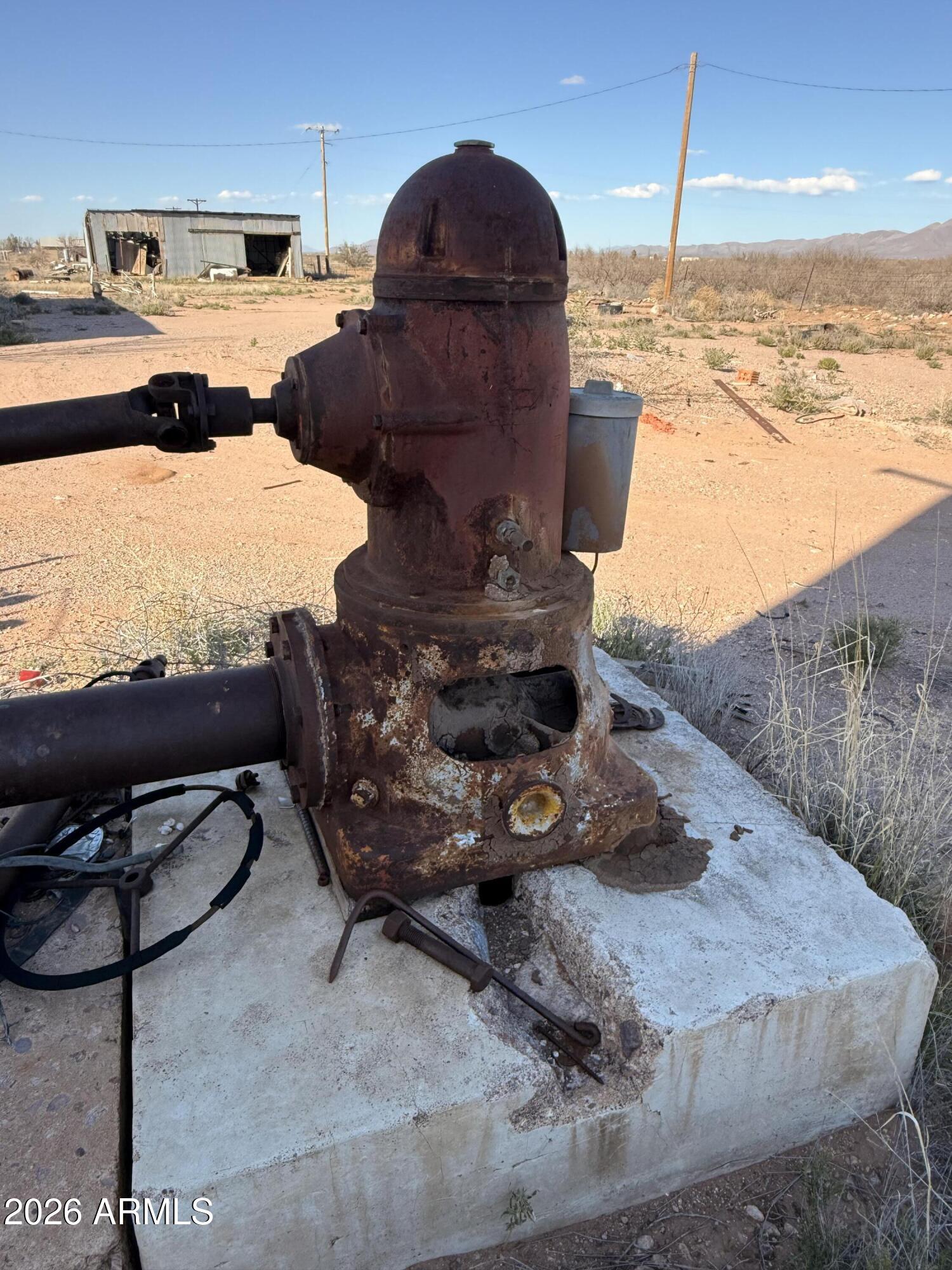 9398 N HANSEN Road -