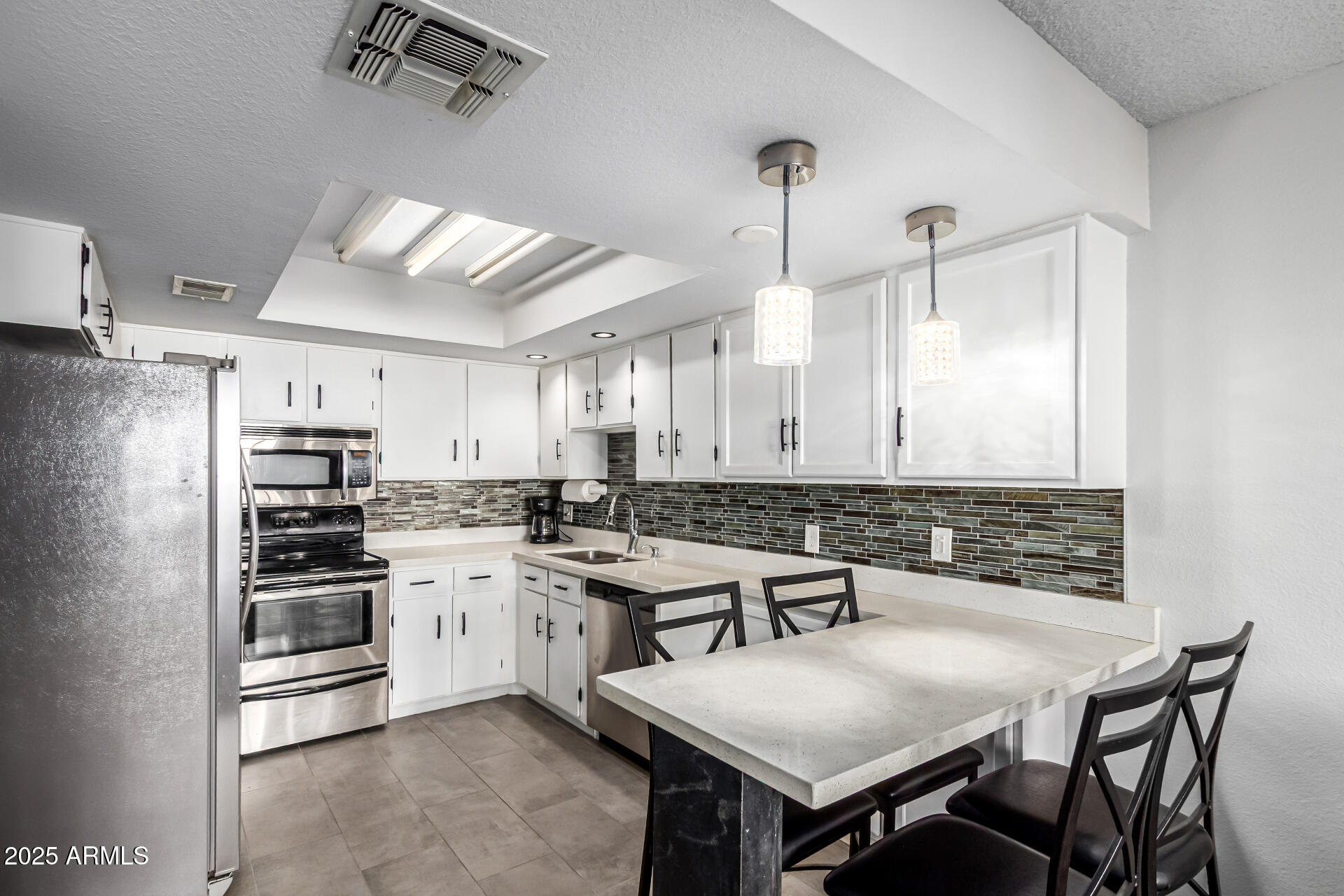 7910 E CAMELBACK Road 203