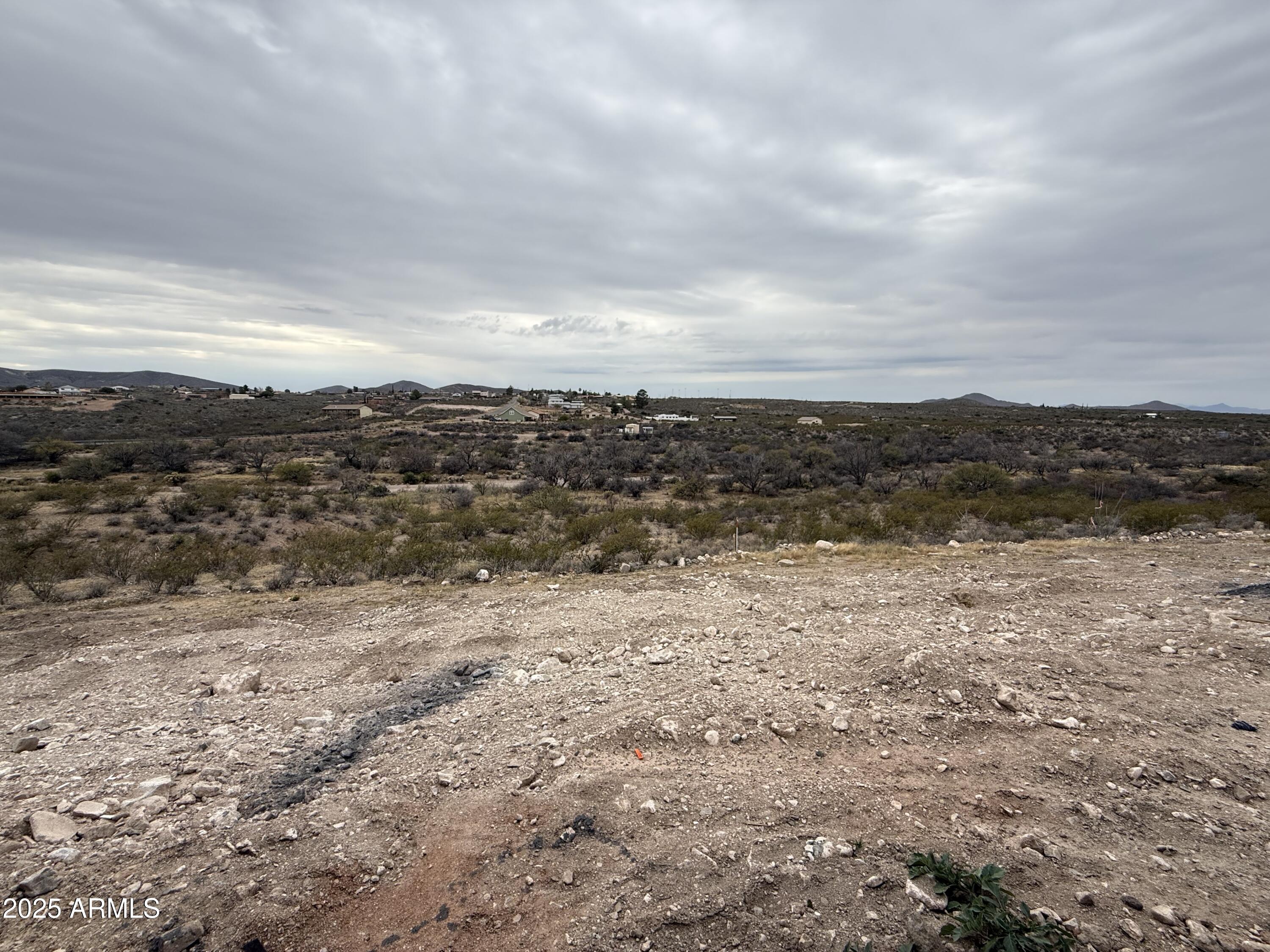 1383 N Saddleback Circle