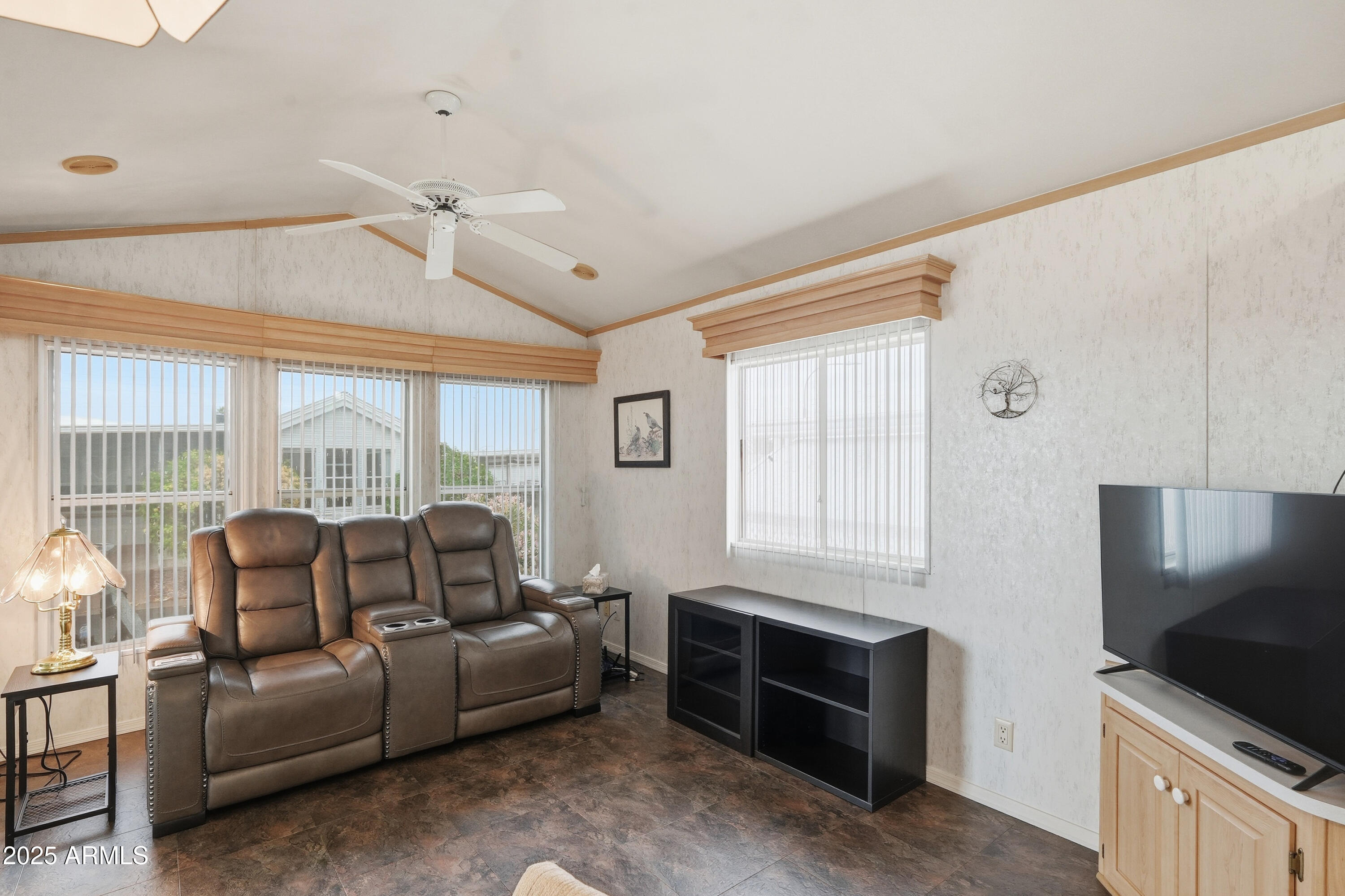 8700 E UNIVERSITY Drive 5104