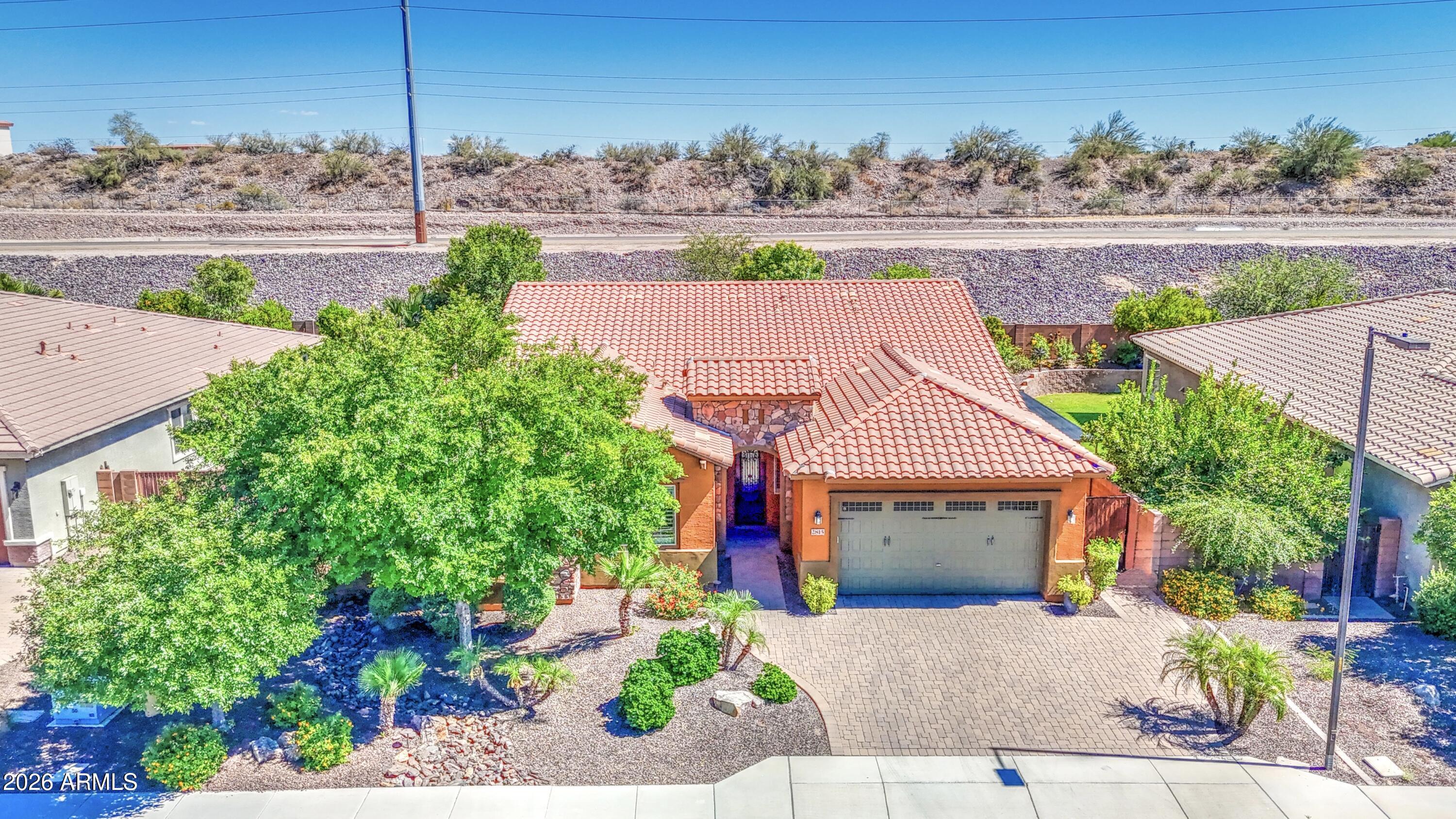 2815 E ODESSA Street
