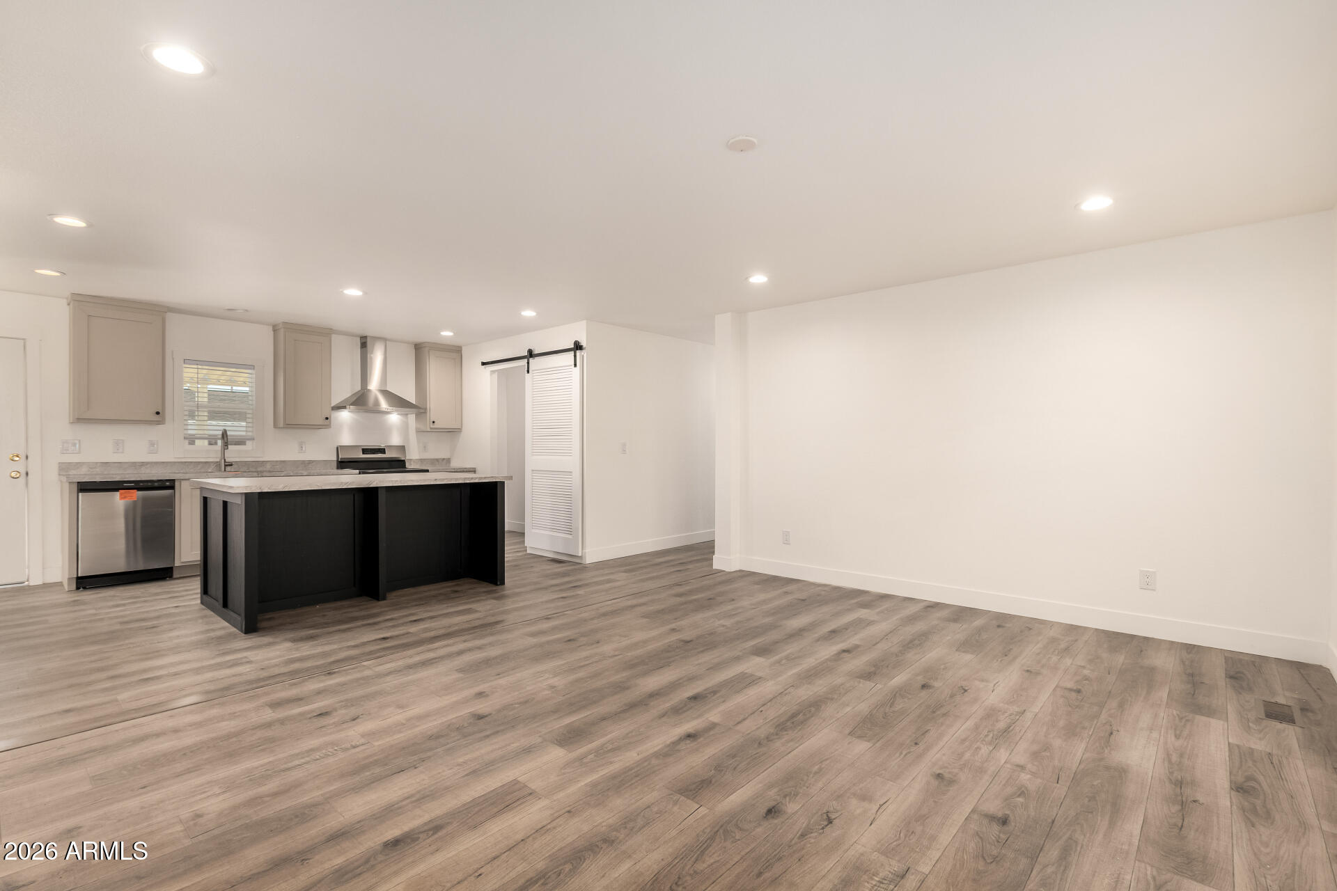 7836 E JAVELINA Avenue