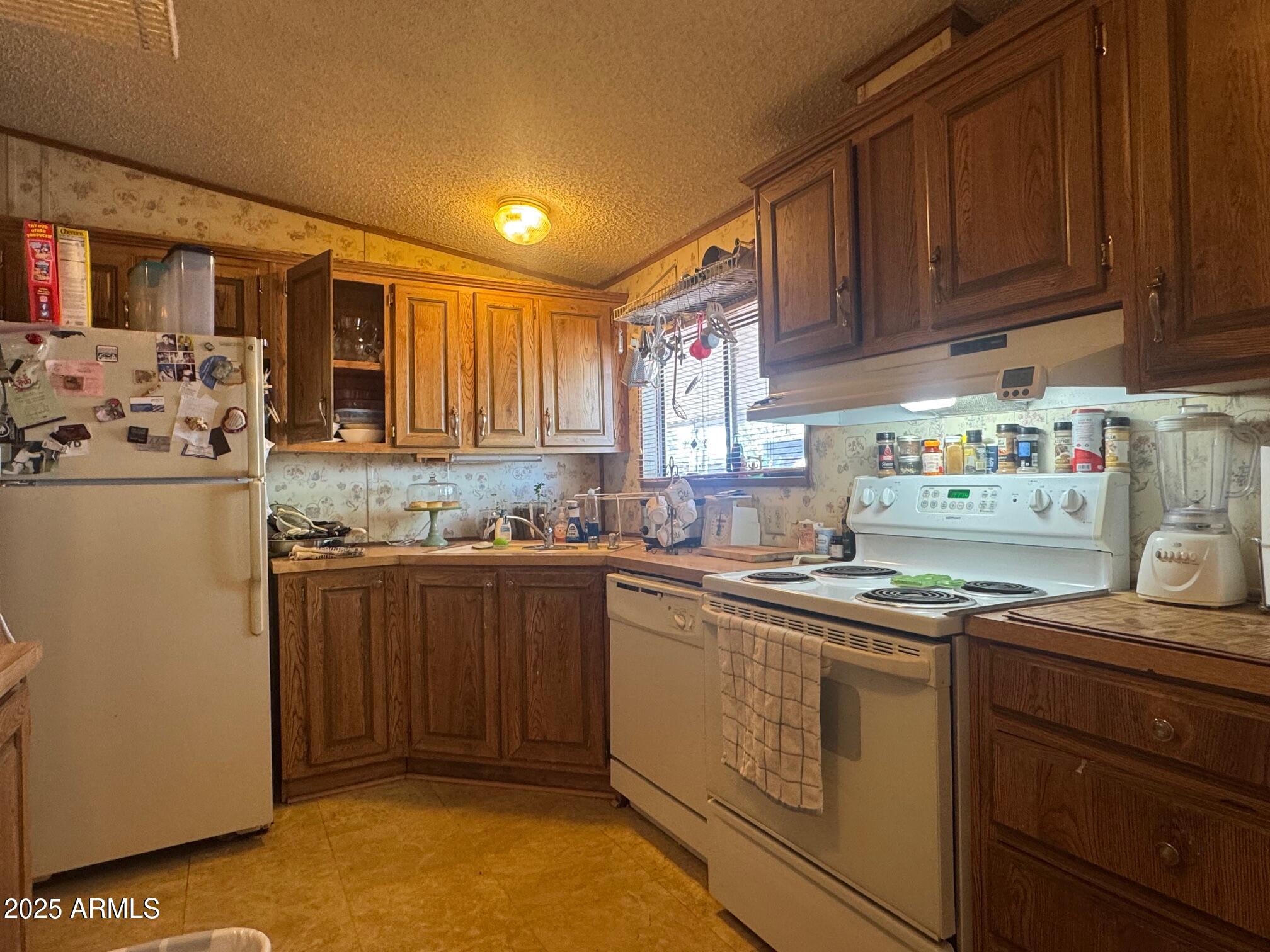 1647 N MESA VERDE Drive