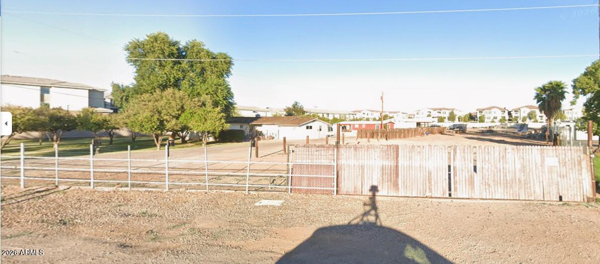 1833 S OLD GREENFIELD Road -