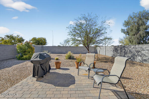 37635 W CAPRI Avenue