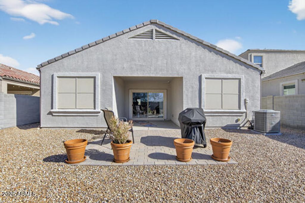 Photo of 37635 W Capri Avenue, Maricopa, AZ 85138 (MLS # 6998037)