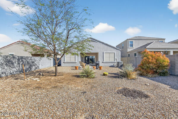 37635 W CAPRI Avenue