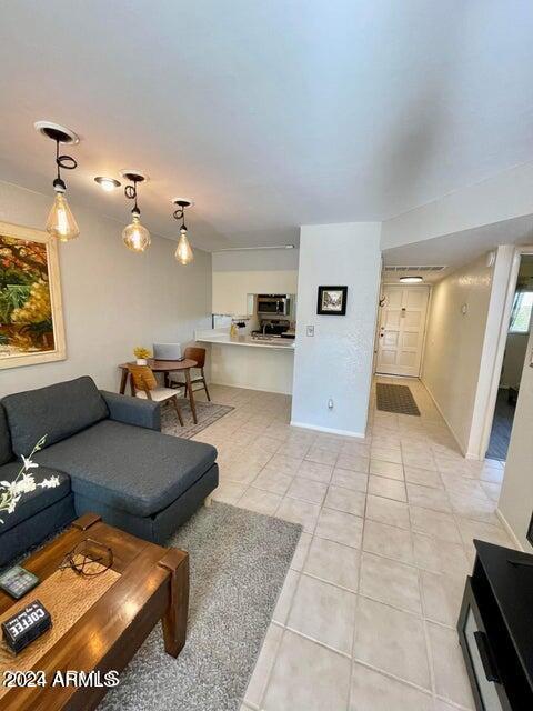 7436 E Chaparral Road B261