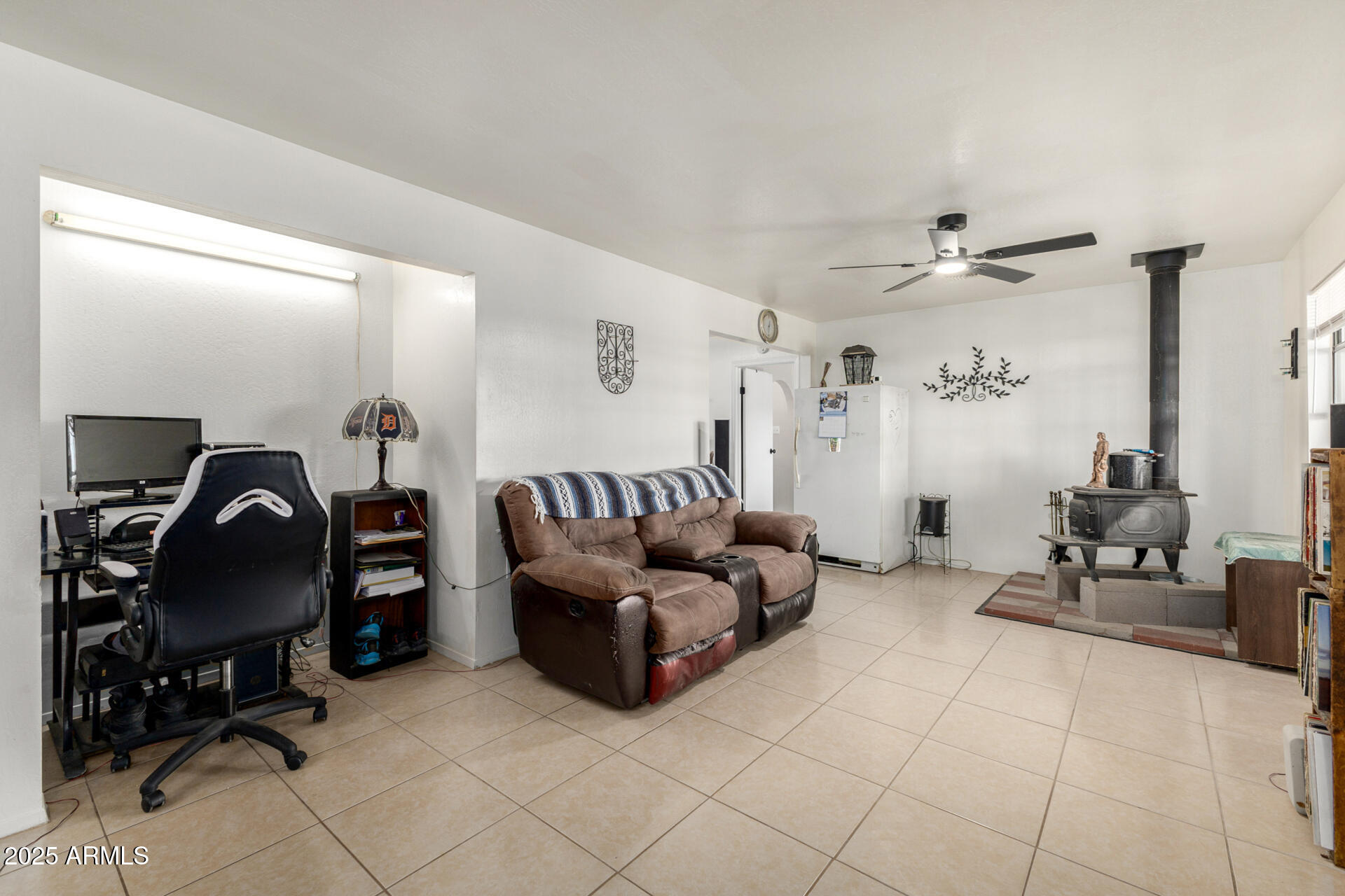 48822 N ROUGHRIDER Road