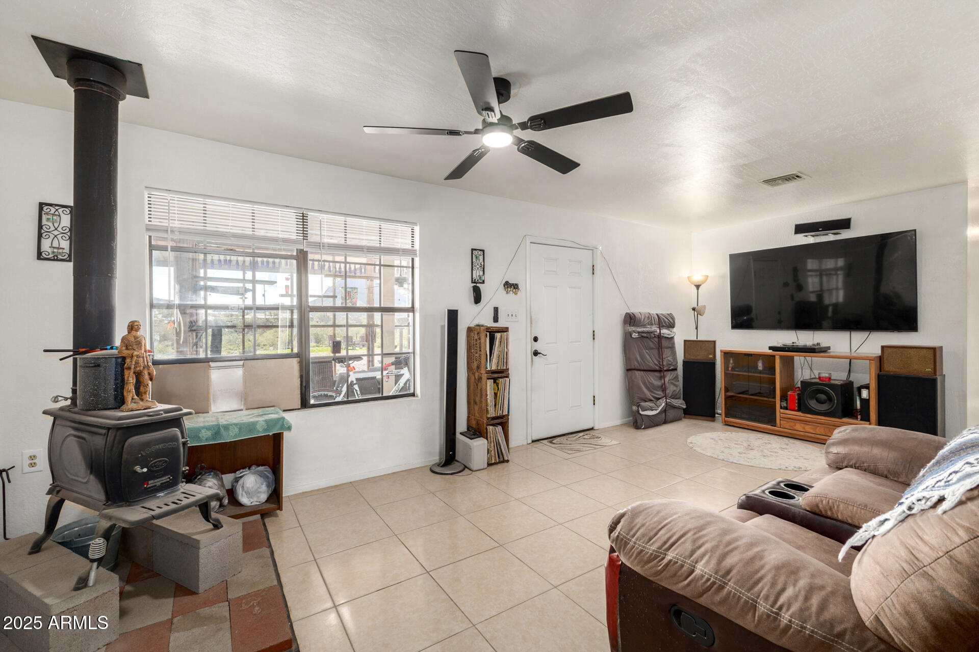 48822 N ROUGHRIDER Road