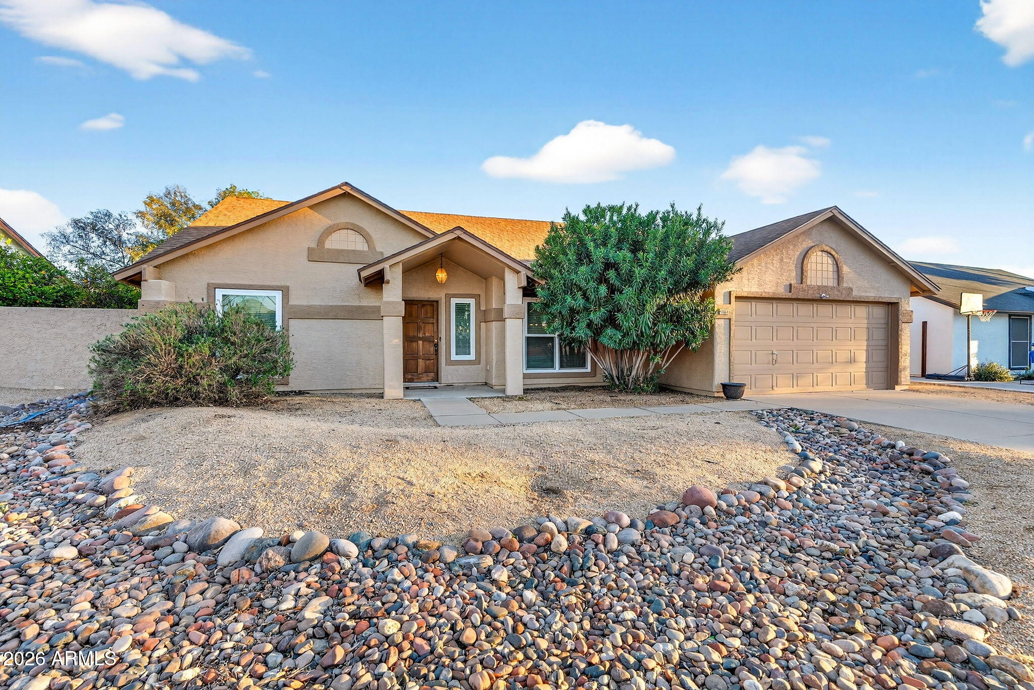 4861 E HOBART Street