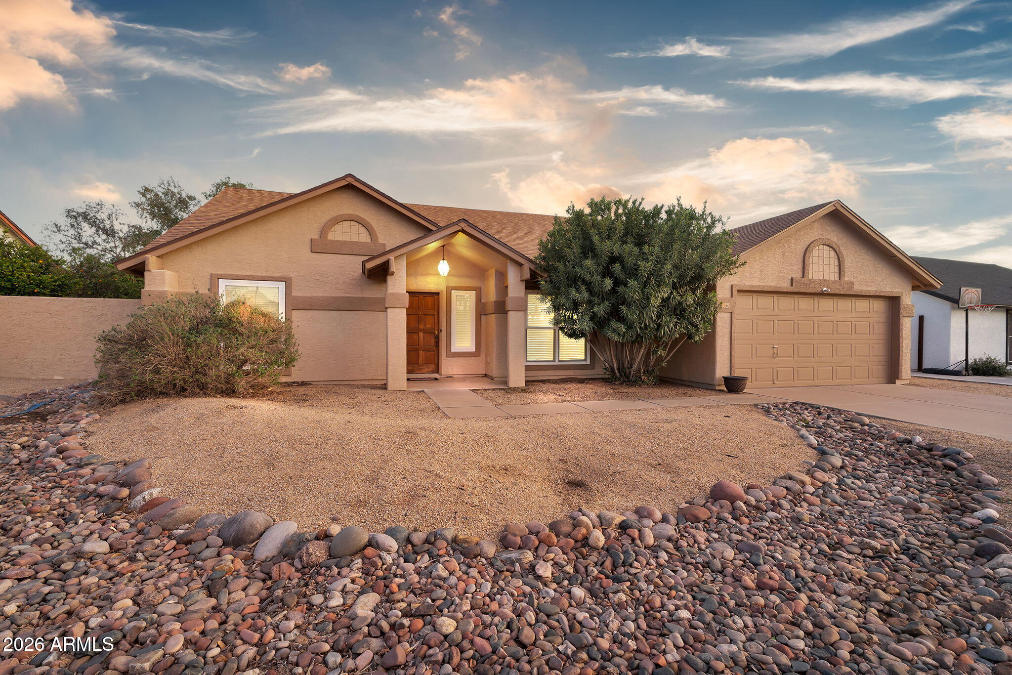 4861 E HOBART Street