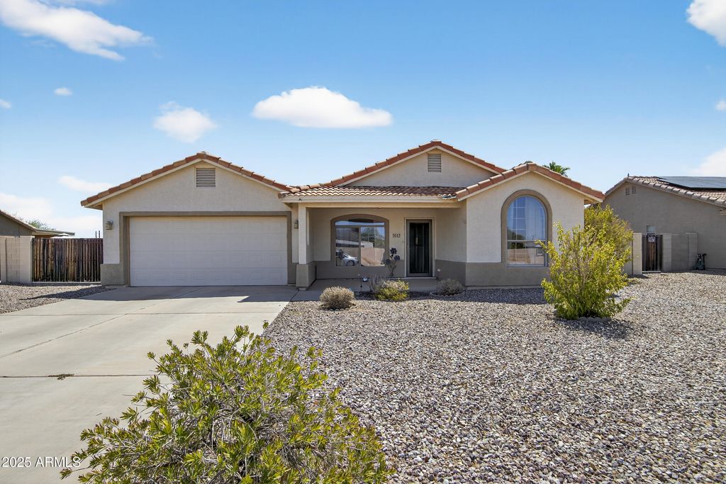 Photo of 1015 E Lincolnwood Circle, Casa Grande, AZ 85194 (MLS # 6903831)