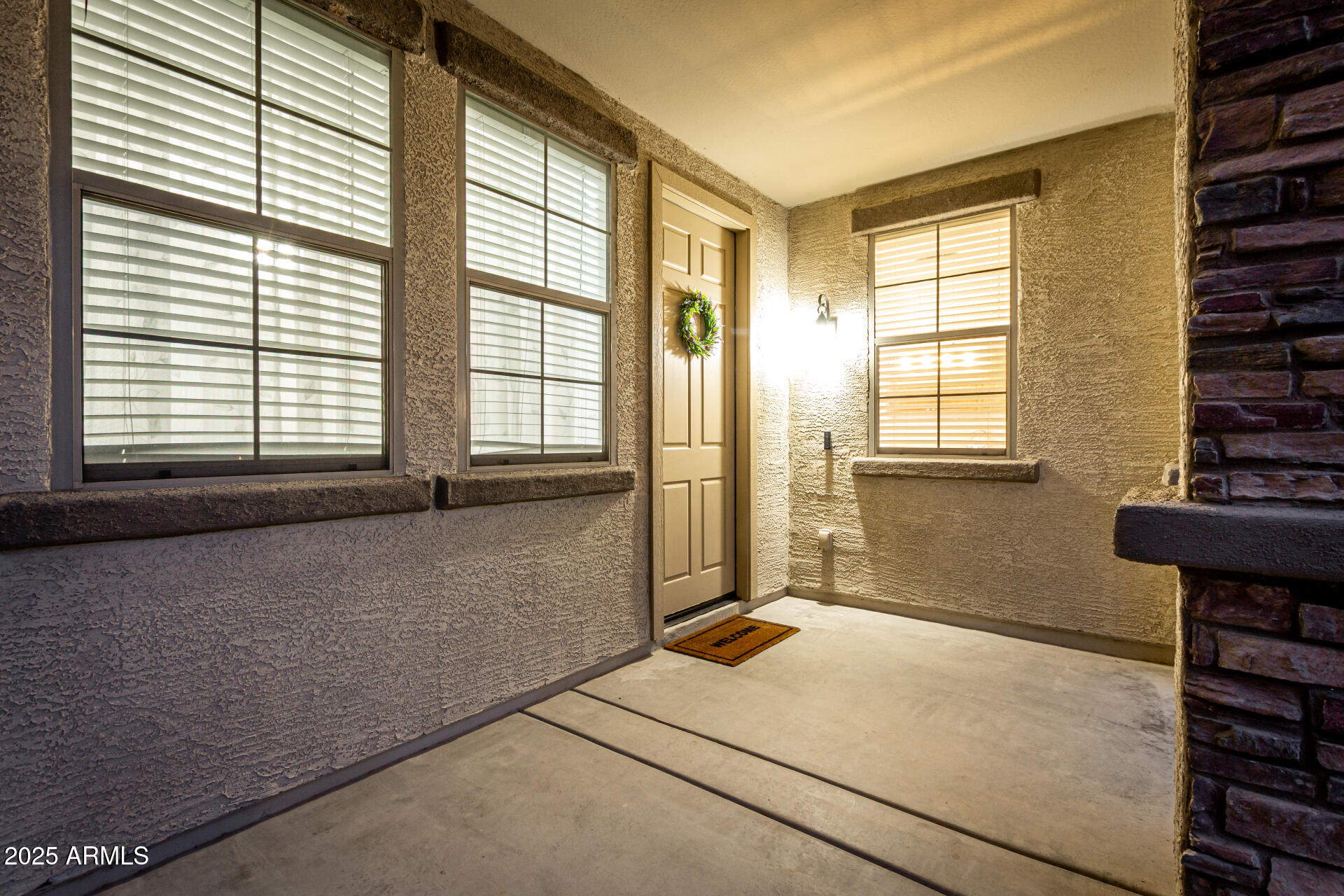 21472 E Saddle Court