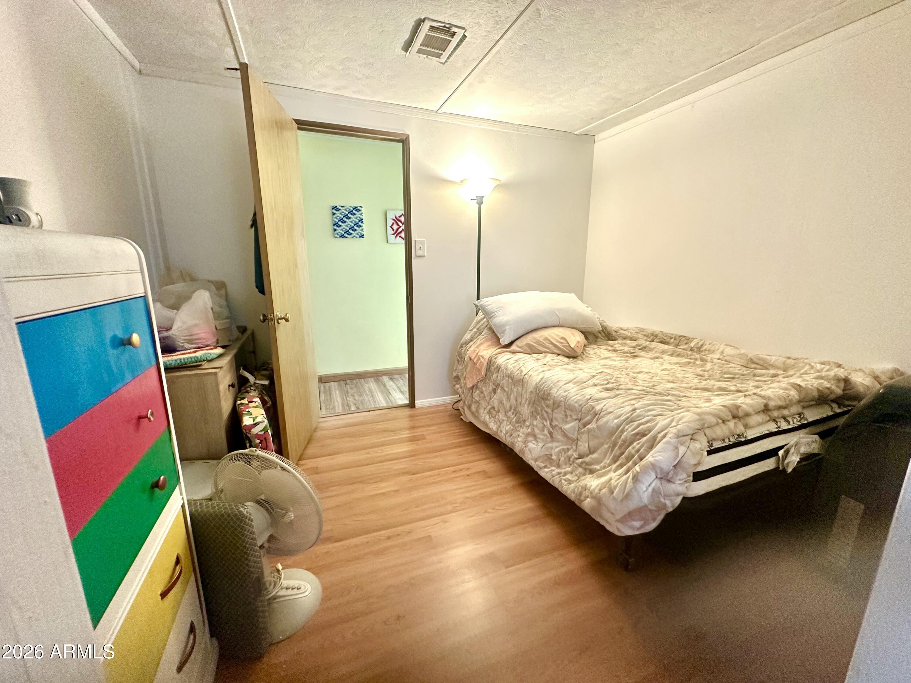 SPRING VALLEY - Residential