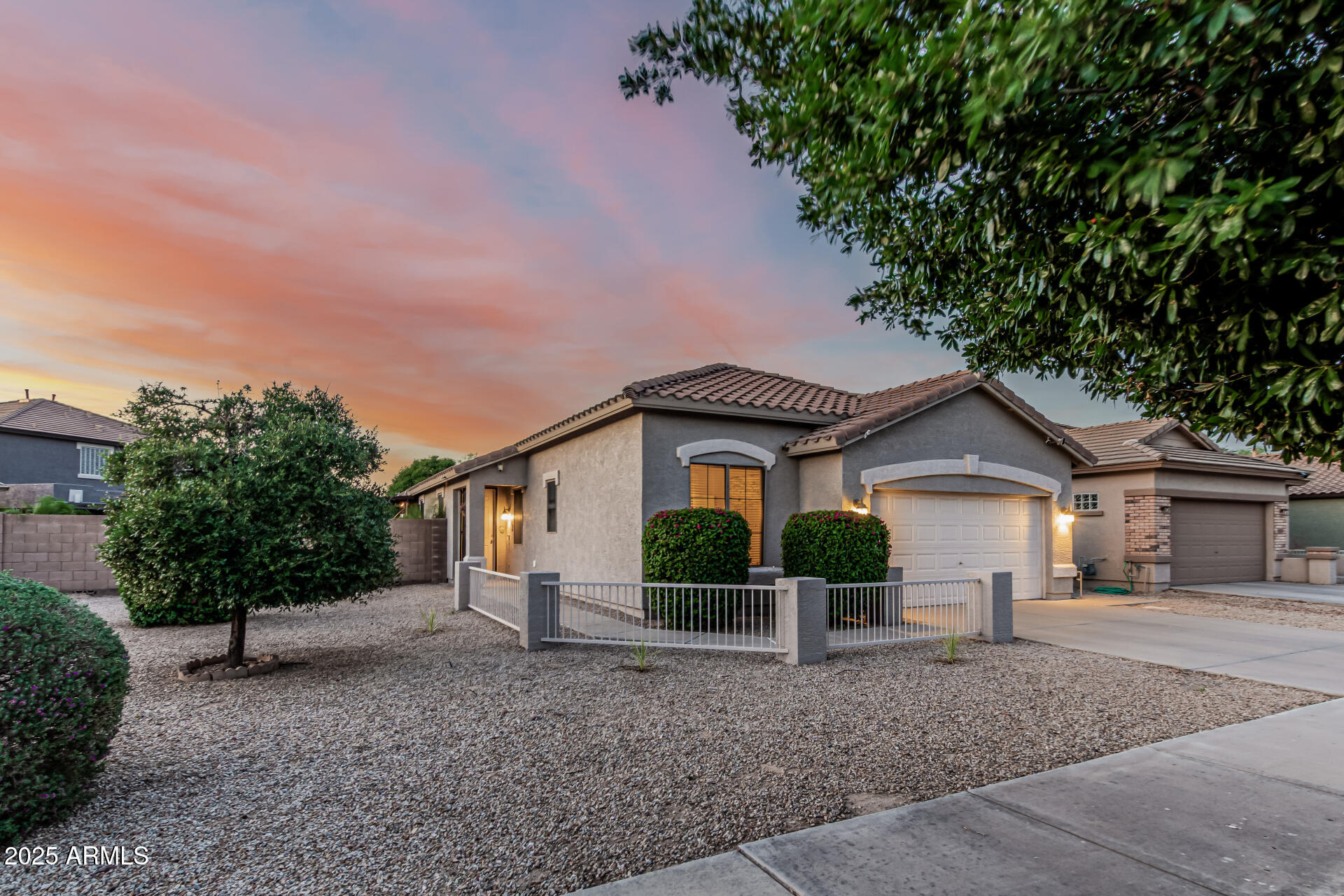 20858 E SONOQUI Drive
