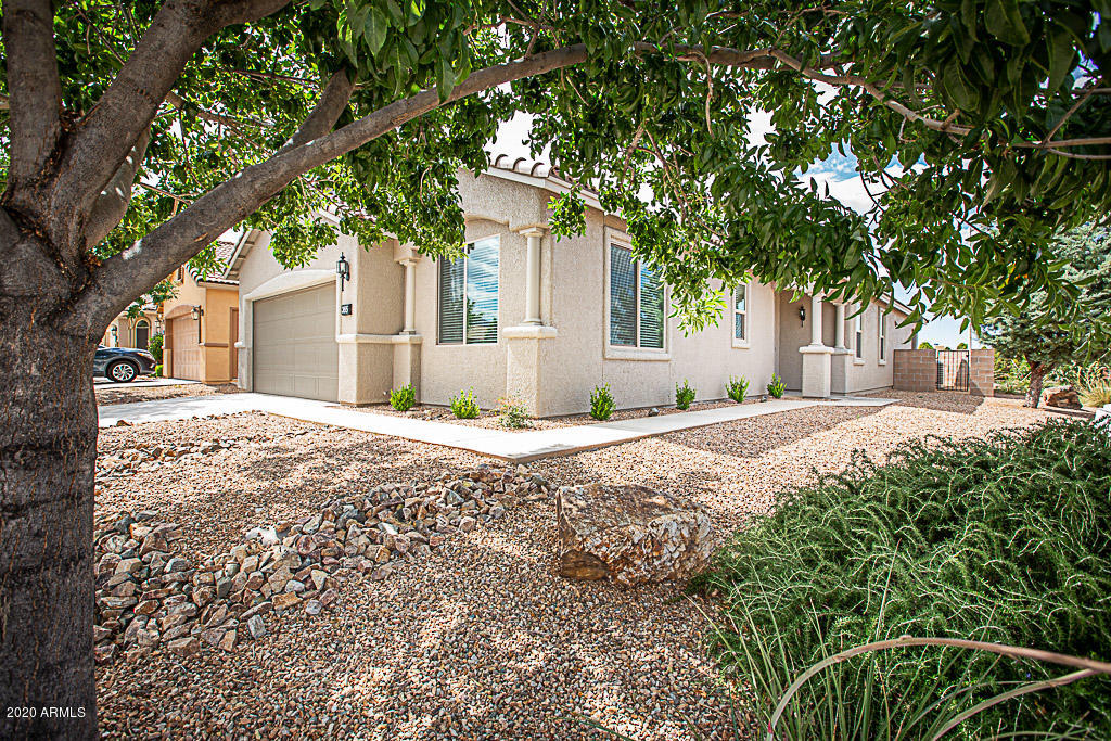 SUMMIT HEIGHTS - Residential