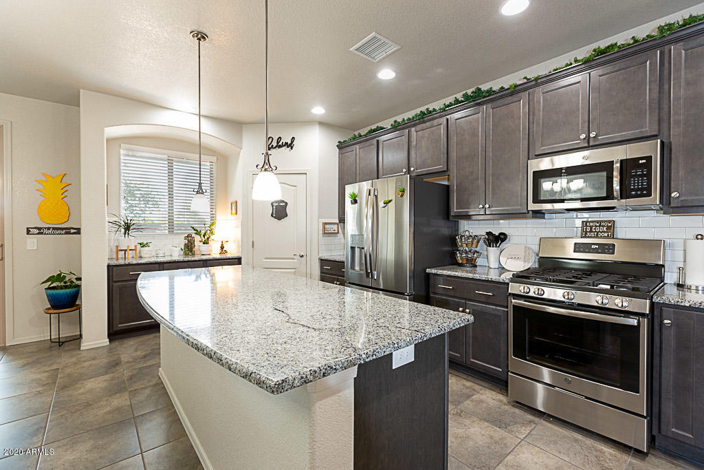 SUMMIT HEIGHTS - Residential