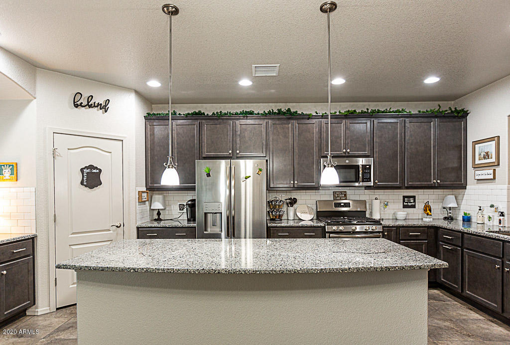 SUMMIT HEIGHTS - Residential